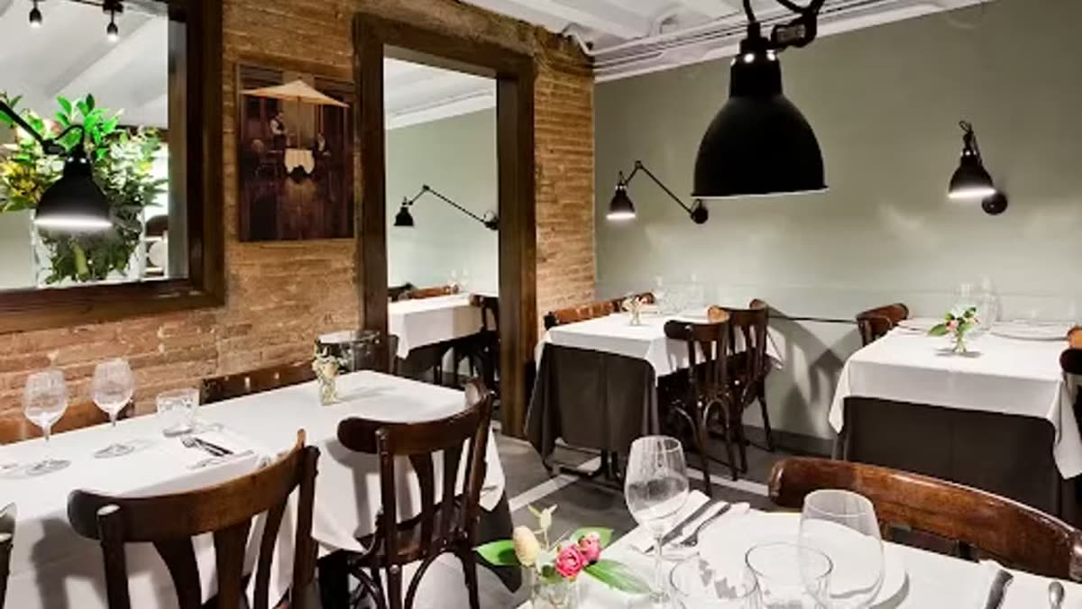 Dining room at Ciutat Comtal